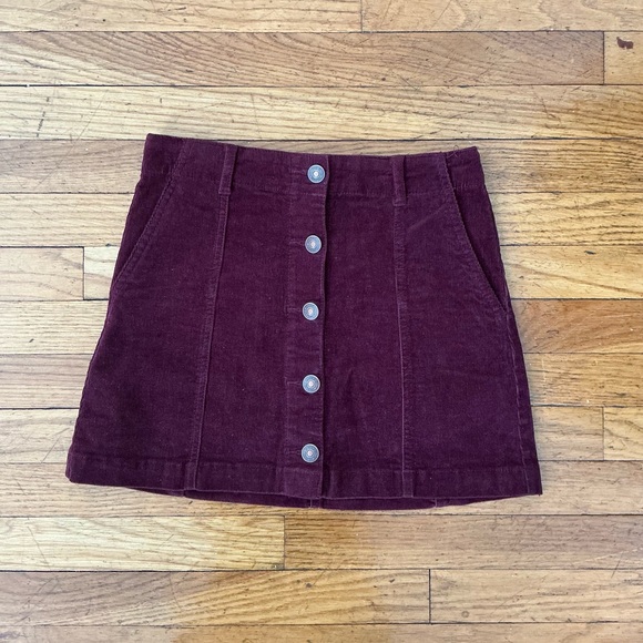 Forever 21 - Women's Burgundy Corduroy Skirt - Picture 2 of 7